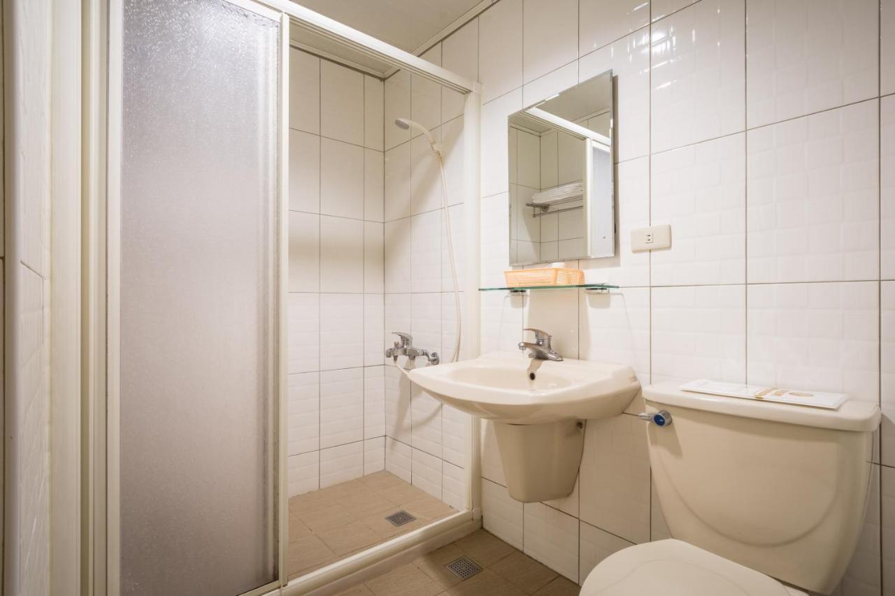 Yadi Hotel Puli Buitenkant foto