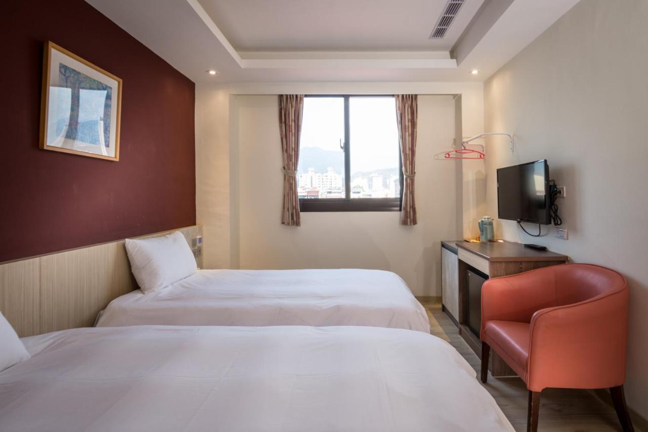 Yadi Hotel Puli Buitenkant foto
