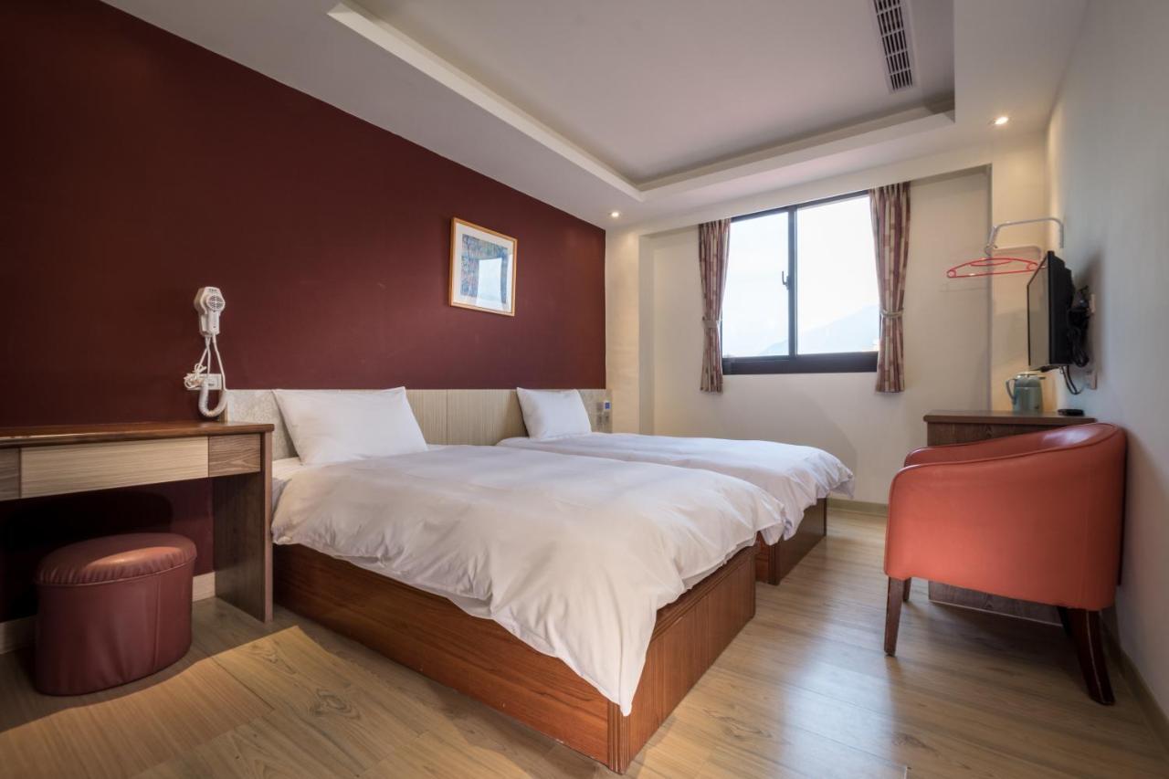 Yadi Hotel Puli Buitenkant foto
