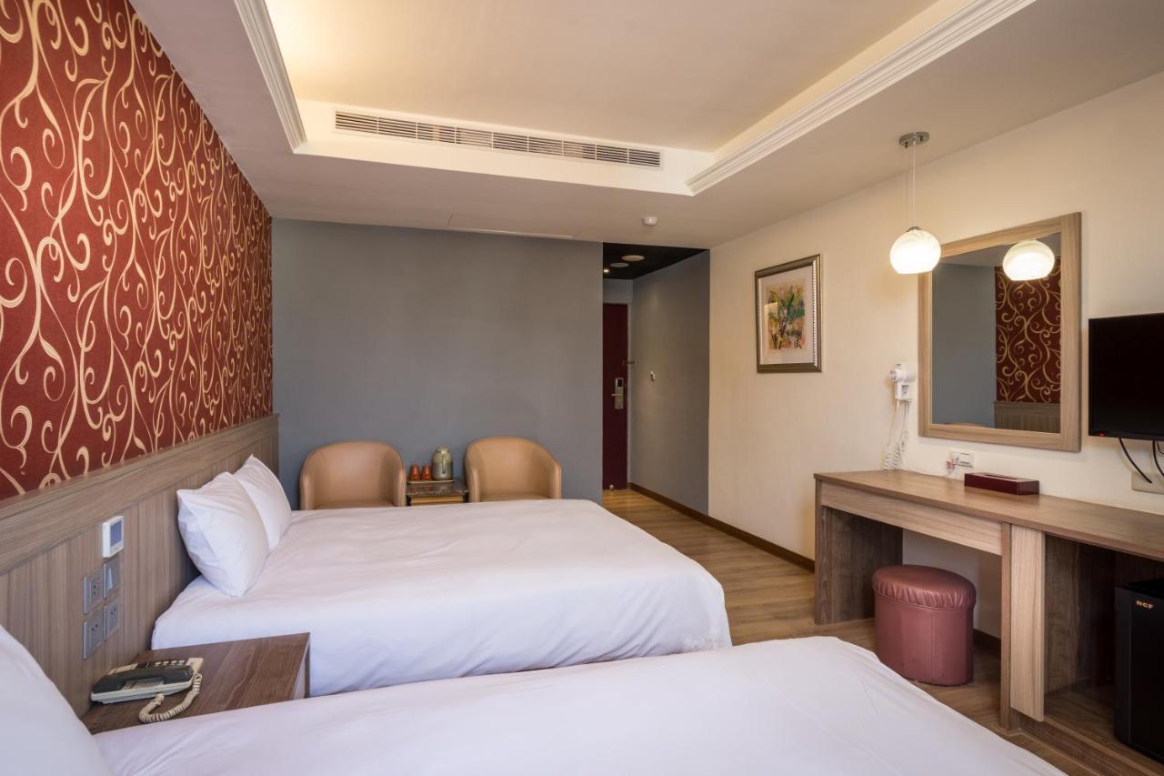 Yadi Hotel Puli Buitenkant foto