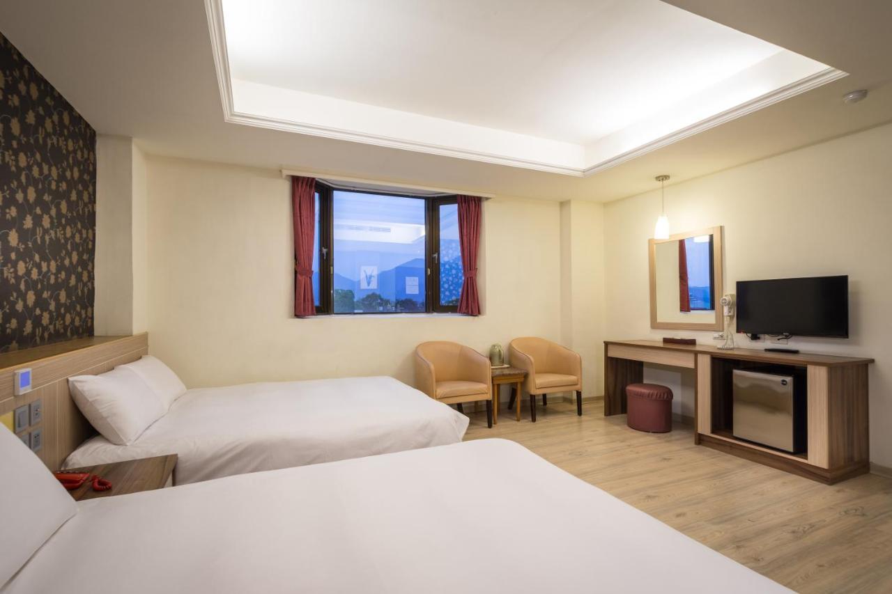 Yadi Hotel Puli Buitenkant foto
