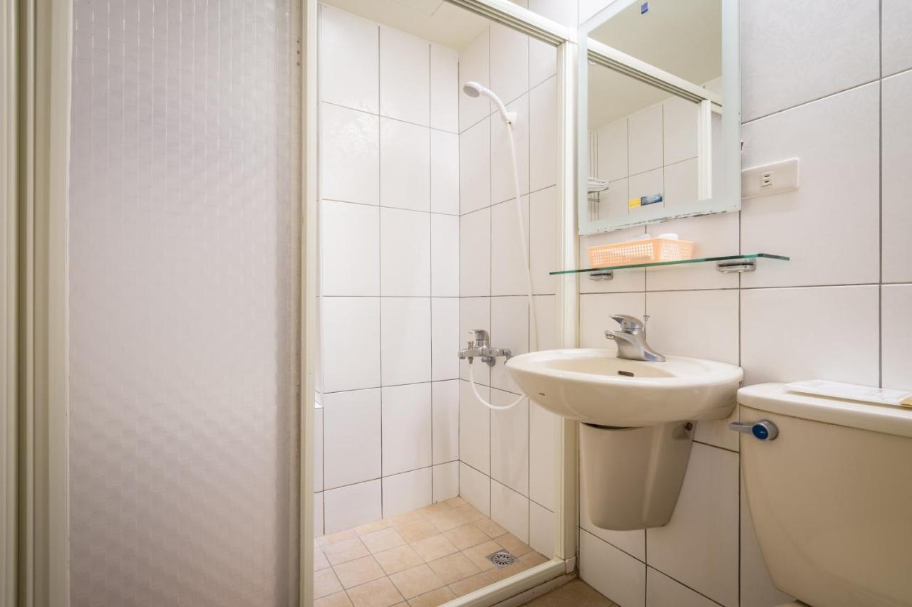 Yadi Hotel Puli Buitenkant foto