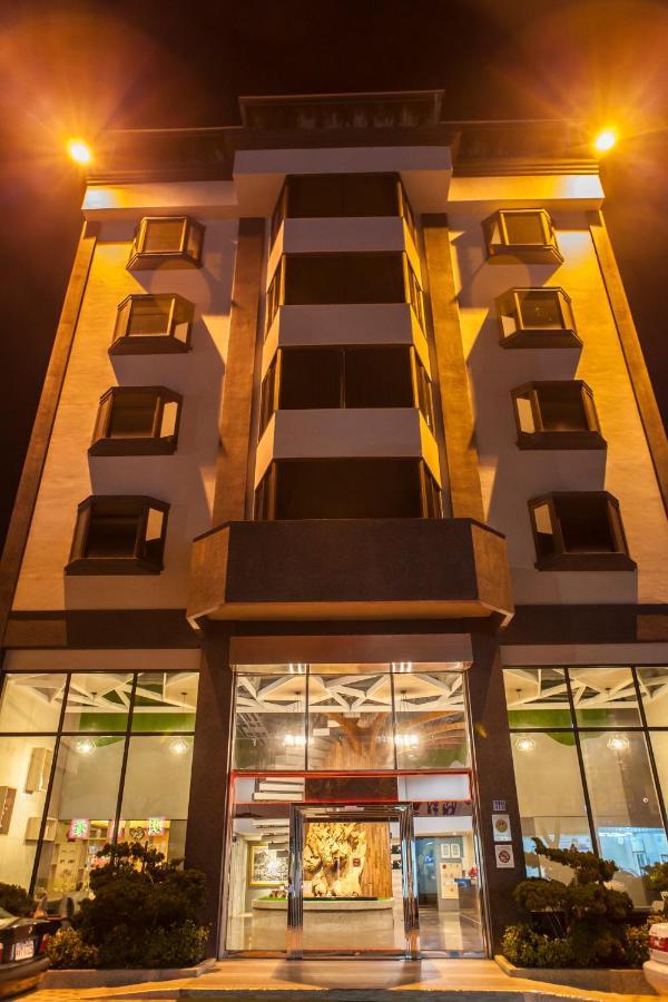 Yadi Hotel Puli Buitenkant foto